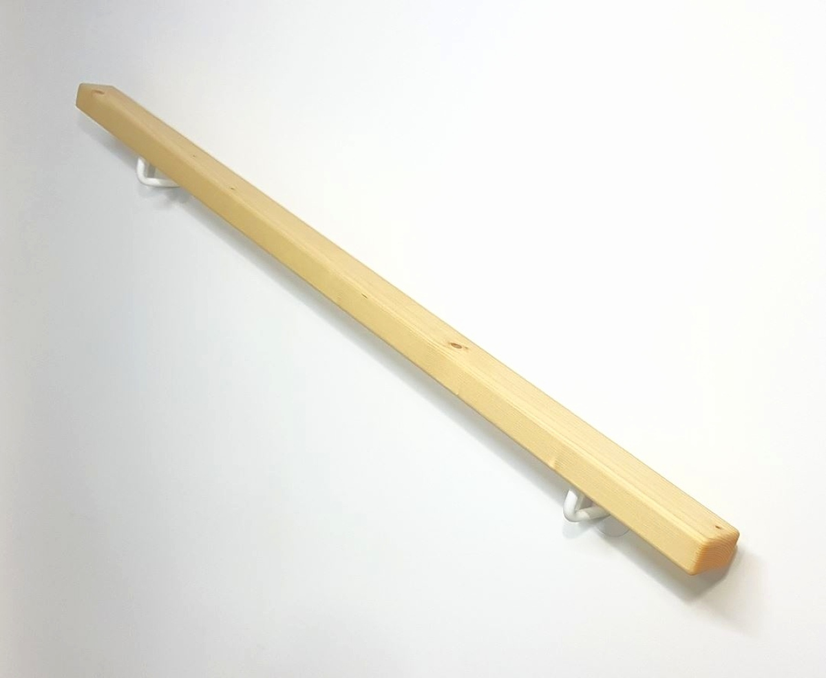 Holzhandlauf aus Fichte - 60/40 mm gerundet - Oberfläche mit Klarlack - Komplettset - Angebot Nr. 12064