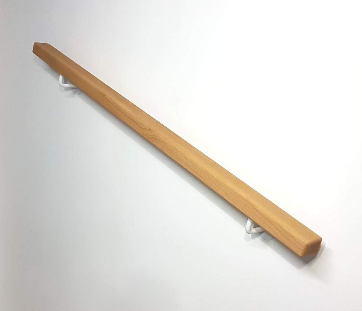 Holzhandlauf aus Buche - 60/40 mm gerundet - Oberfläche mit Klarlack - Komplettset - Angebot Nr. 12364